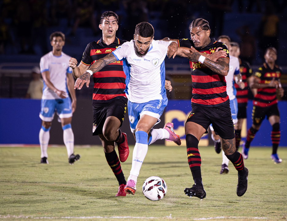 Tubarão sofre revés para o Sport no VGD