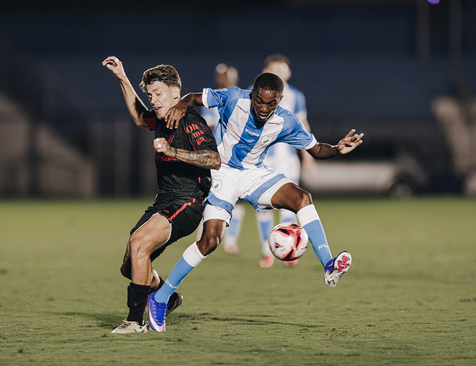 Londrina empata sem gols com o Paranavaí na estreia da Copa Paraná