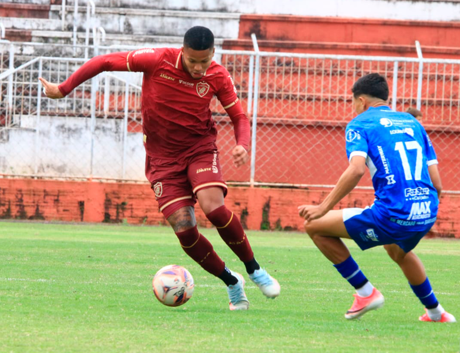 Londrina empata com o Foz do Iguaçu na fronteira