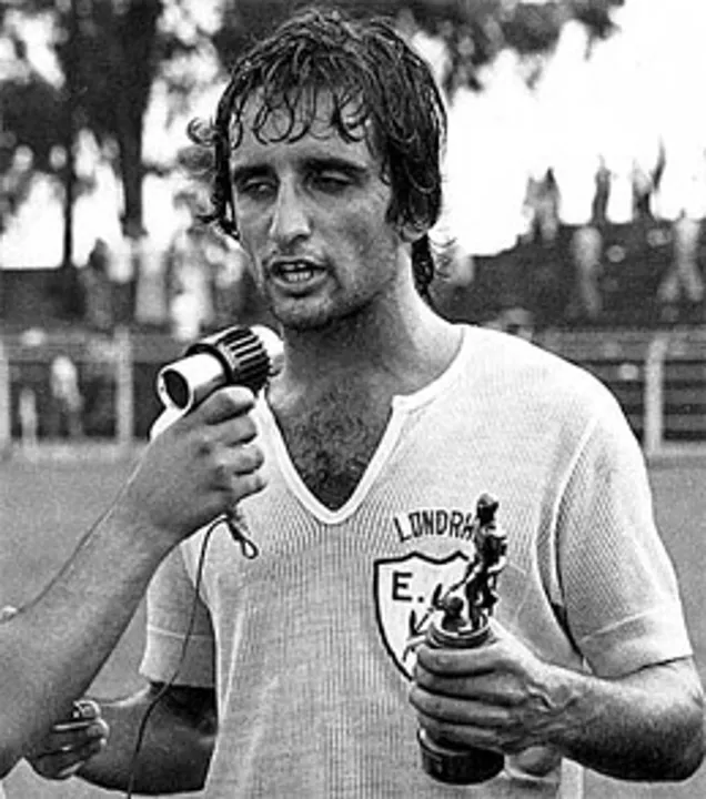 A ESTRÉIA NO NACIONAL DE 1976